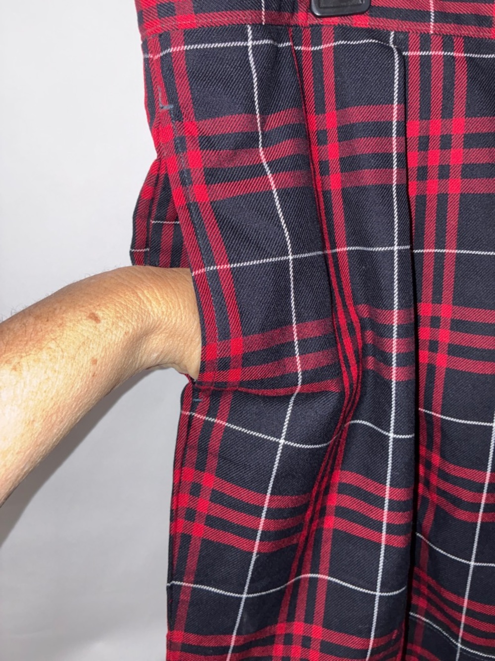 Land’s End, Red/Blue Plaid Skirt/Skort, Size 16, School Uniform - Picture 3 of 10